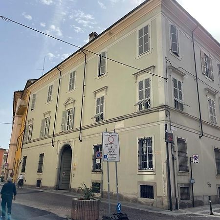 Minimal Loft In Centro A Piacenza Διαμέρισμα Εξωτερικό φωτογραφία