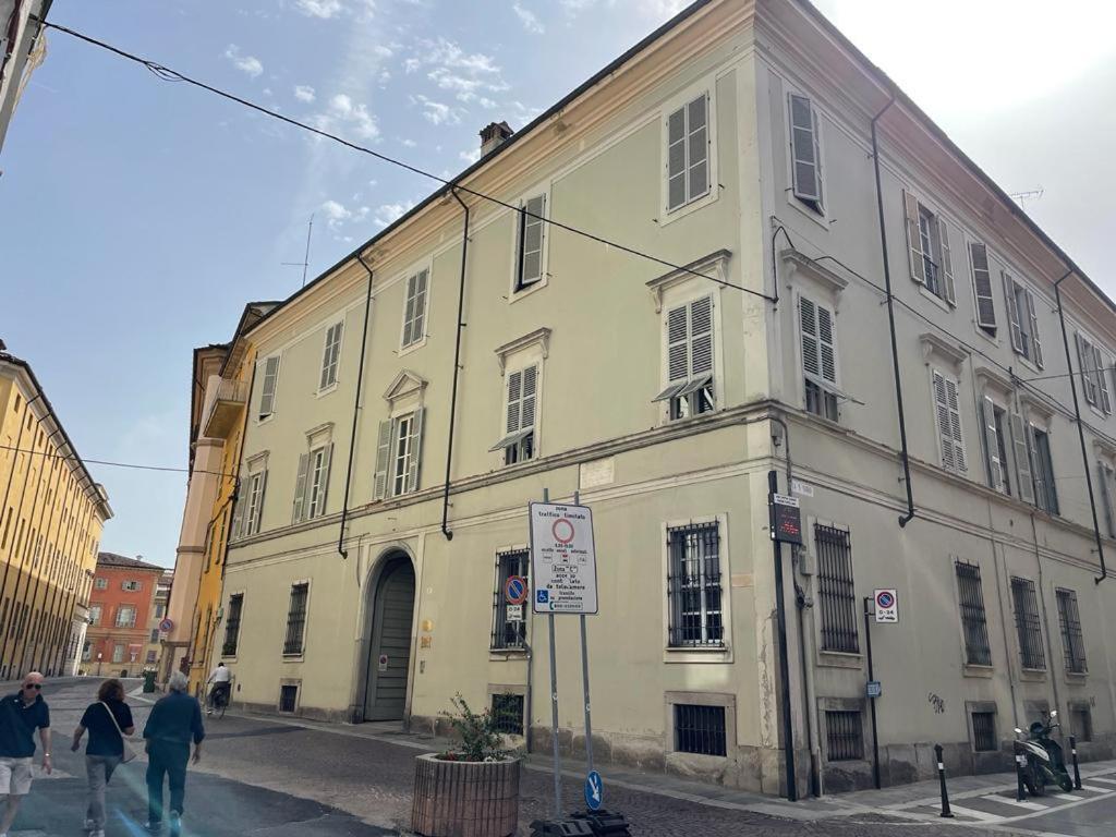 Minimal Loft In Centro A Piacenza Διαμέρισμα Εξωτερικό φωτογραφία